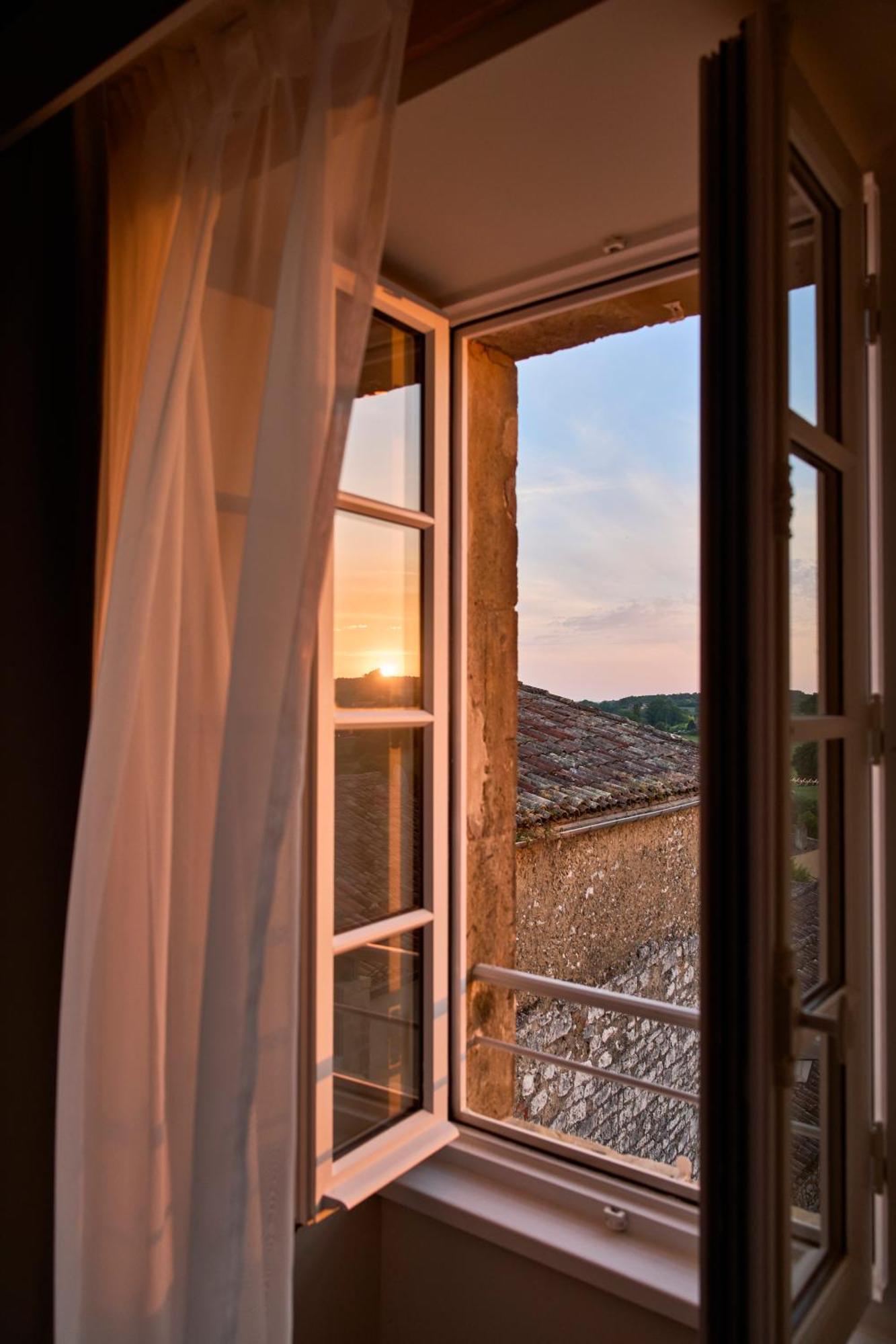 Hotel Le Chevalier Bleu 몽파지에 외부 사진